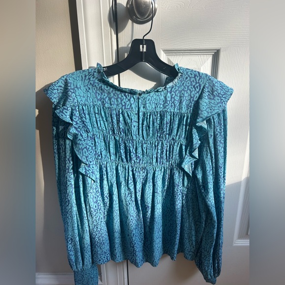 Rails — Flora top — Jewel Cheetah 
Blue 
Size medium - Picture 3 of 4